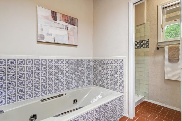 847 W La Entrada, Corrales, NM 87048