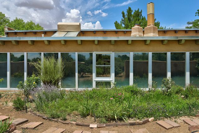 847 W La Entrada, Corrales, NM 87048