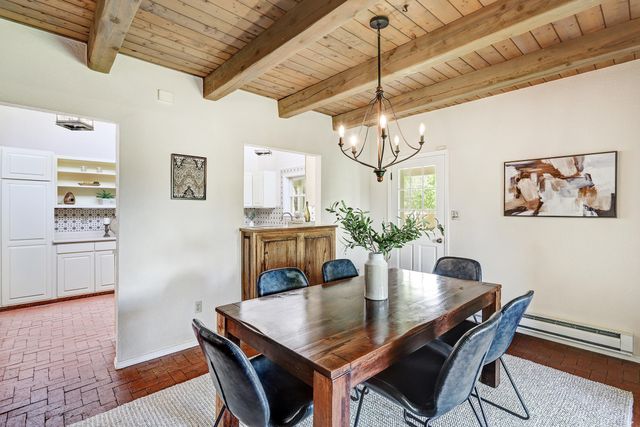 847 W La Entrada, Corrales, NM 87048
