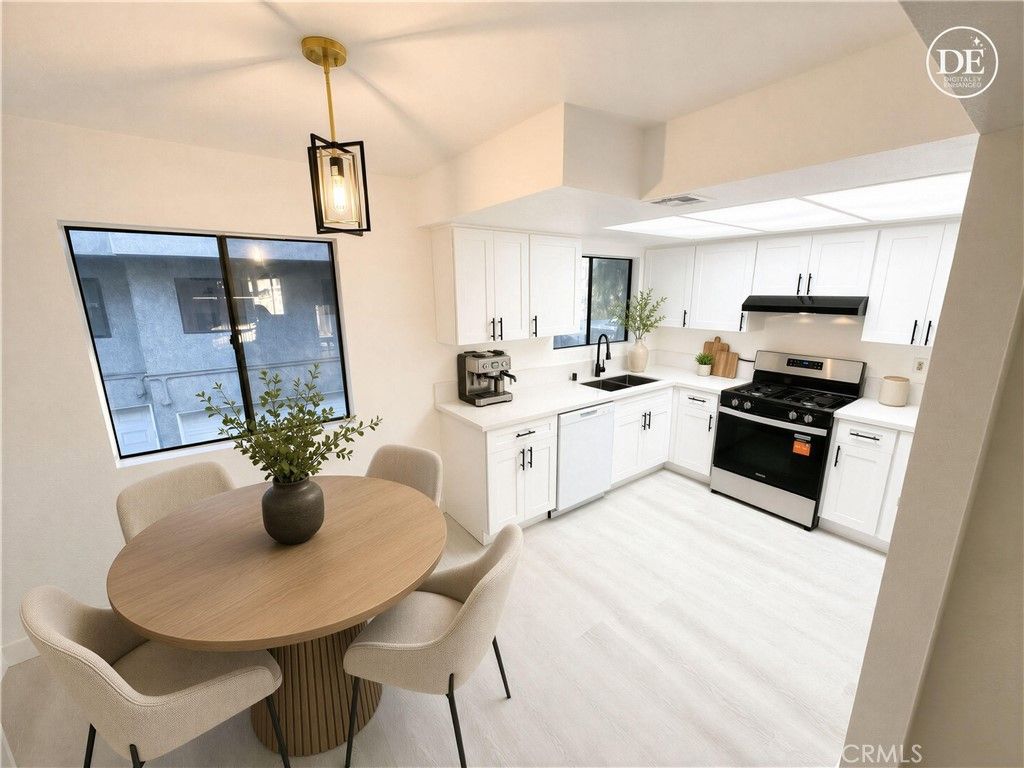 9140 Burnet, North Hills, CA 91343 — photo 5