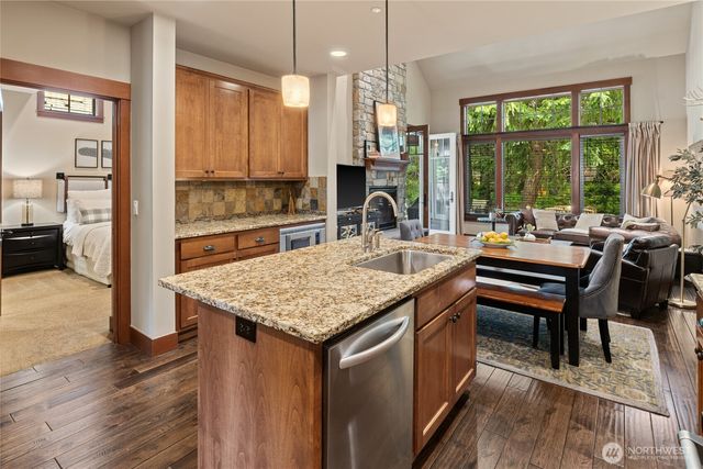 221 Cake Box Lane, Cle Elum, WA 98922