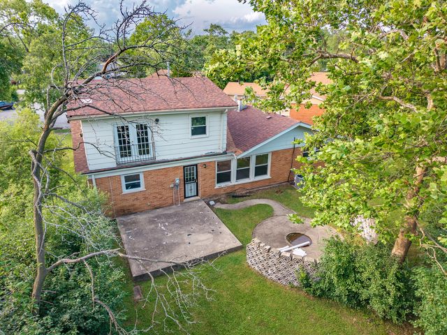 3205 Oak Court, Hazel Crest, IL 60429