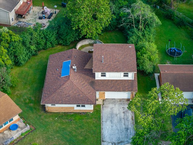 3205 Oak Court, Hazel Crest, IL 60429