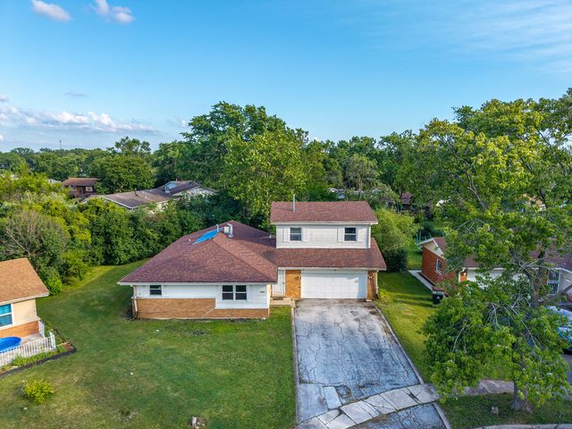3205 Oak Court, Hazel Crest, IL 60429