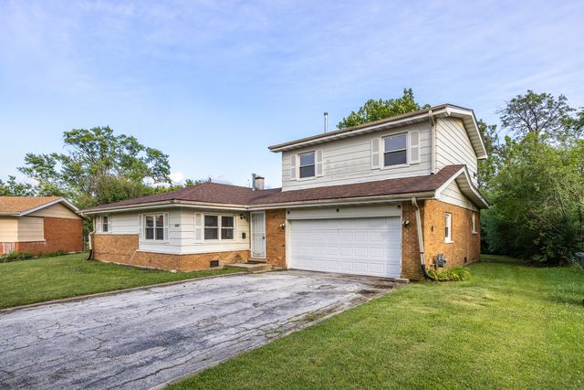 3205 Oak Court, Hazel Crest, IL 60429