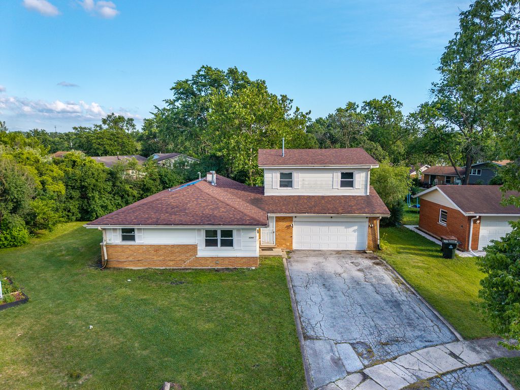 3205 Oak Court, Hazel Crest, IL 60429