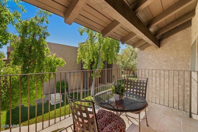 5525 E THOMAS Road O12, Phoenix, AZ 85018
