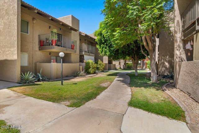 5525 E THOMAS Road O12, Phoenix, AZ 85018
