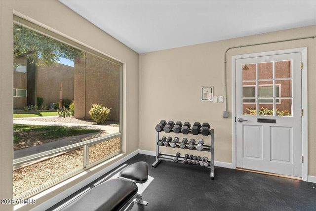 5525 E THOMAS Road O12, Phoenix, AZ 85018