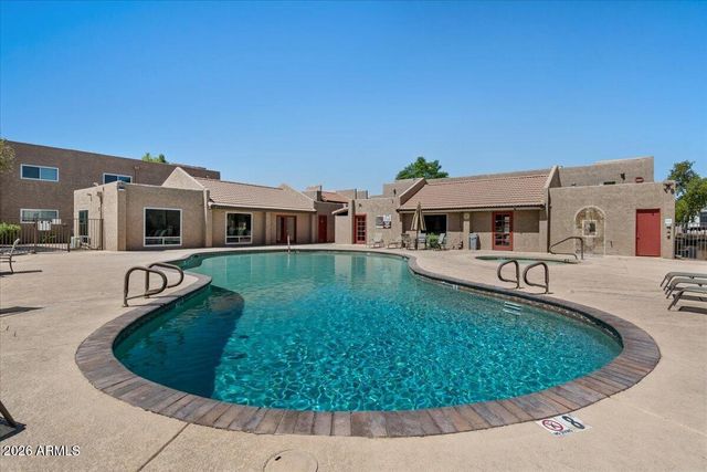 5525 E THOMAS Road O12, Phoenix, AZ 85018