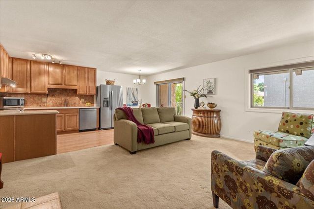 5525 E THOMAS Road O12, Phoenix, AZ 85018