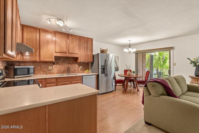 5525 E THOMAS Road O12, Phoenix, AZ 85018