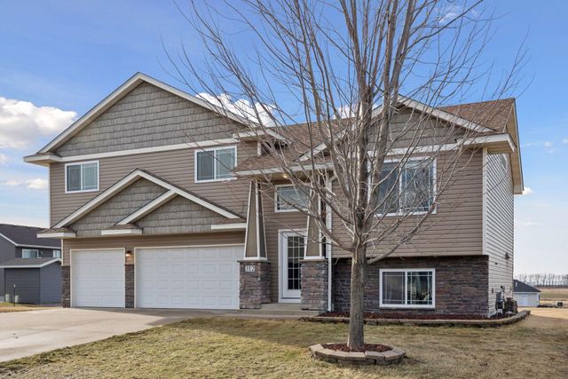 312 10th Street SE, Freeport, MN 56331