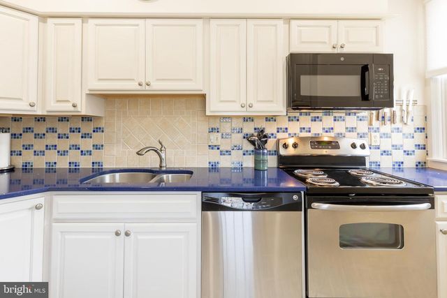 1205 Beach Ave Apt 7, Cape May, NJ 08204