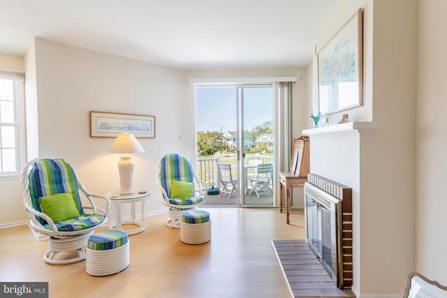 1205 Beach Ave Apt 7, Cape May, NJ 08204
