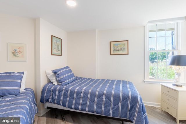 1205 Beach Ave Apt 7, Cape May, NJ 08204