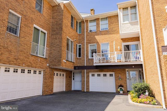 1205 Beach Ave Apt 7, Cape May, NJ 08204