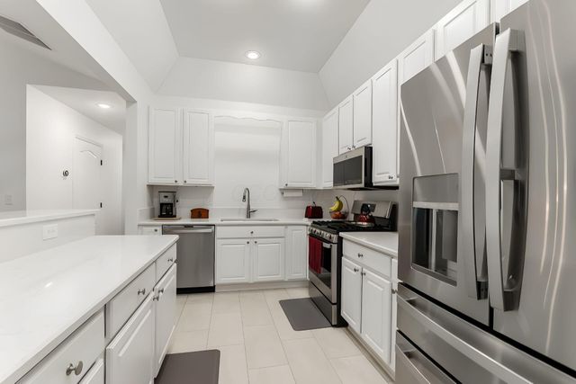 9182 Gramford Street, Columbus, OH 43240