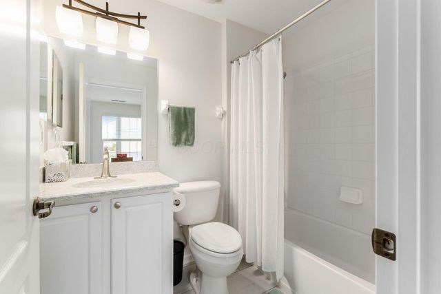 9182 Gramford Street, Columbus, OH 43240