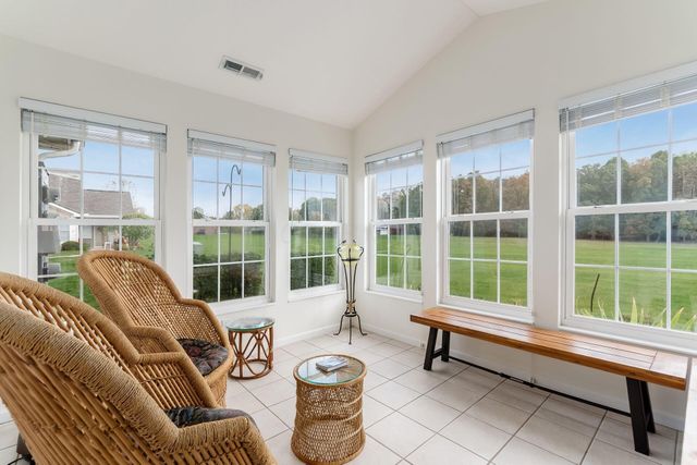 9182 Gramford Street, Columbus, OH 43240