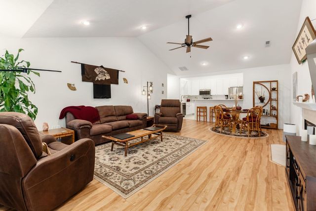 9182 Gramford Street, Columbus, OH 43240