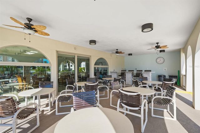 19029 US HIGHWAY 19 N 13A, Clearwater, FL 33764