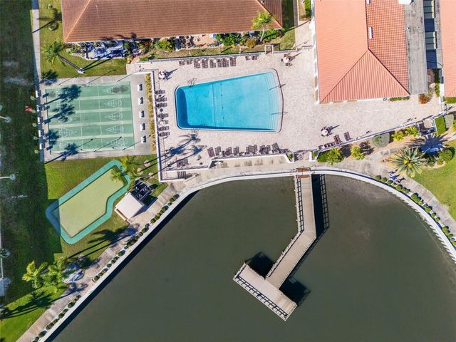 19029 US HIGHWAY 19 N 13A, Clearwater, FL 33764