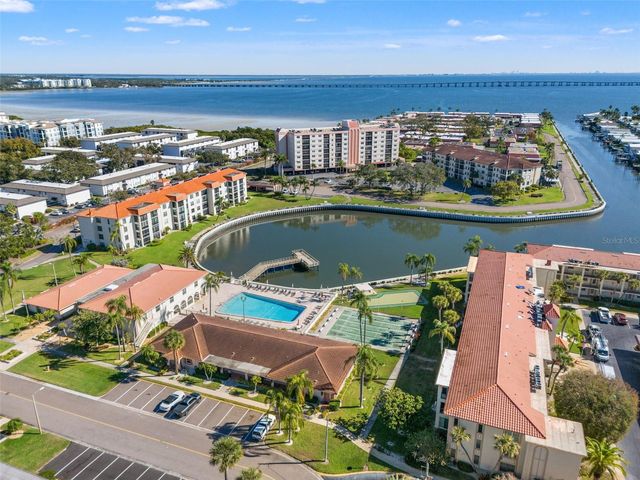 19029 US HIGHWAY 19 N 13A, Clearwater, FL 33764