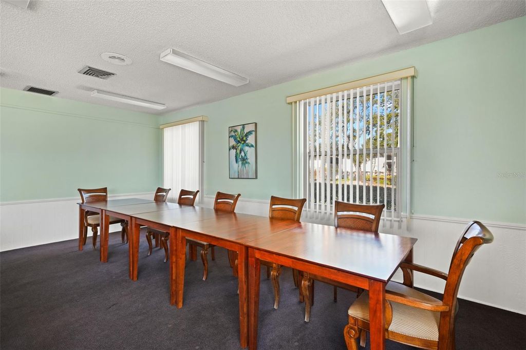 Image 54 of property listing at 19029 US HIGHWAY 19 N 13A, Clearwater, FL 33764