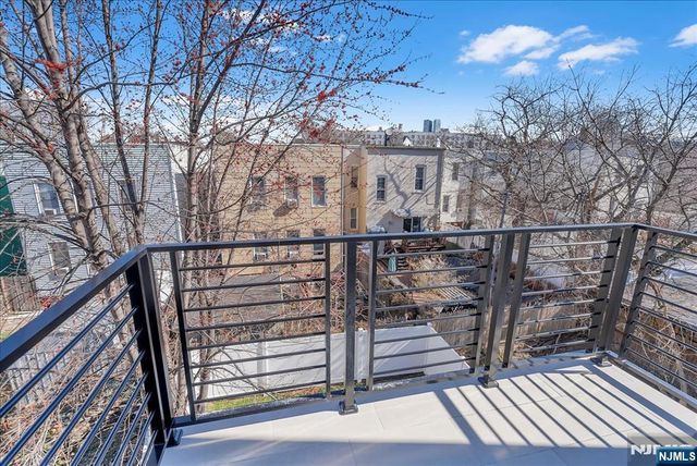 206 Clendenny Avenue 1, Jersey City, NJ 07304