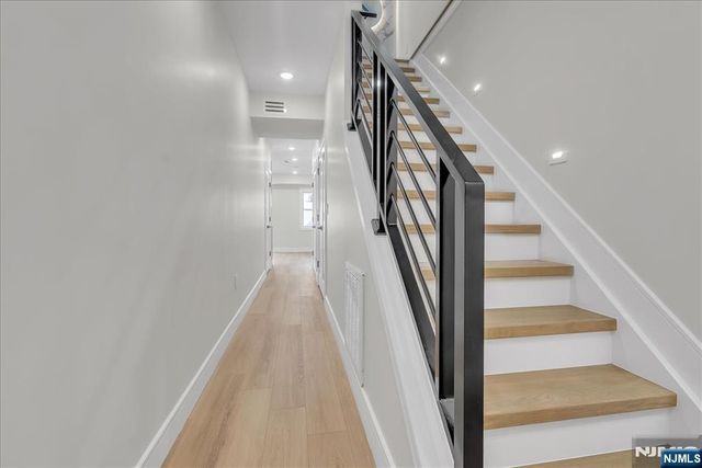 206 Clendenny Avenue 1, Jersey City, NJ 07304