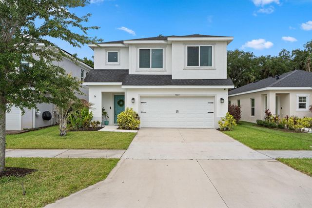 9409 SW Ligorio Way, Port St. Lucie, FL 34987
