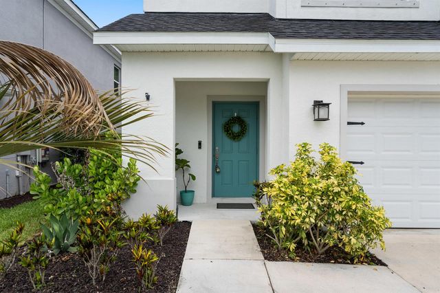 9409 SW Ligorio Way, Port St. Lucie, FL 34987