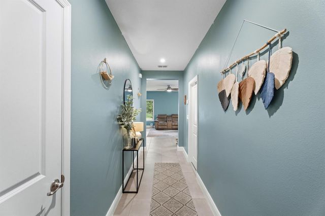 9409 SW Ligorio Way, Port St. Lucie, FL 34987
