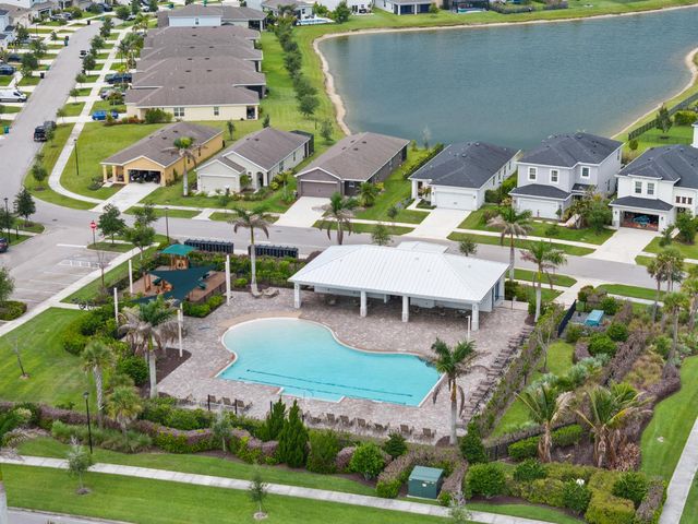 9409 SW Ligorio Way, Port St. Lucie, FL 34987