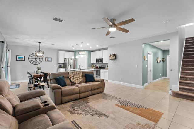 9409 SW Ligorio Way, Port St. Lucie, FL 34987