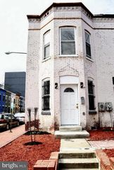 916 3RD ST NE, Washington, DC 20002