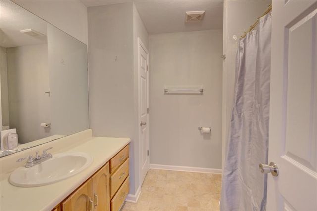 115 GREENWOOD Lane, Carrollton, GA 30117