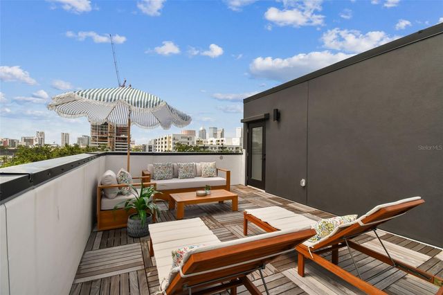 1218 E KAY STREET 18, Tampa, FL 33602