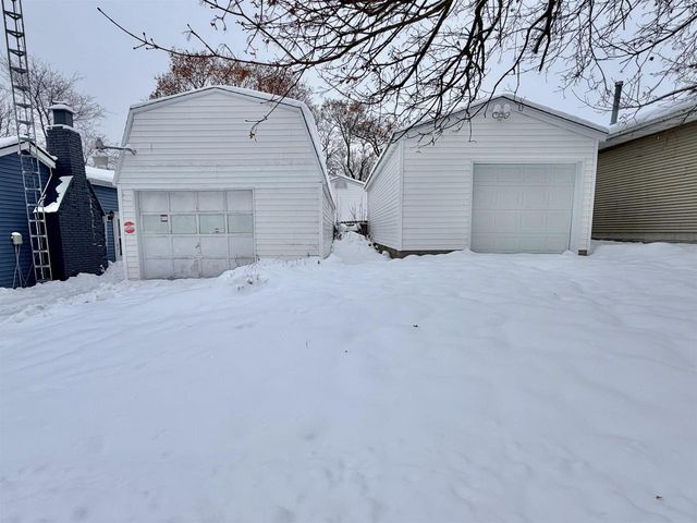 2035-2039 Roosevelt Avenue, Beloit, WI 53511