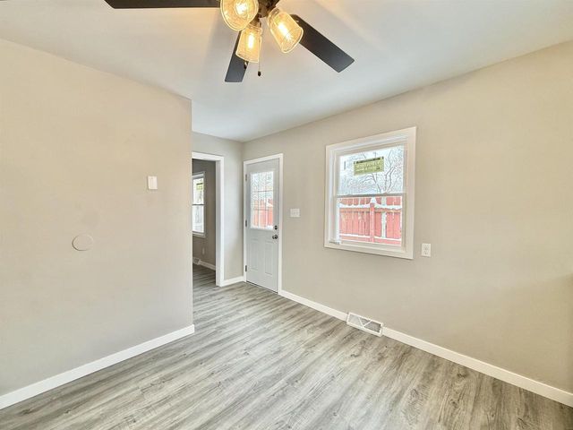 2035-2039 Roosevelt Avenue, Beloit, WI 53511