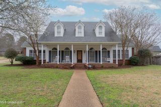 207 Concord Drive, Clinton, MS 39056