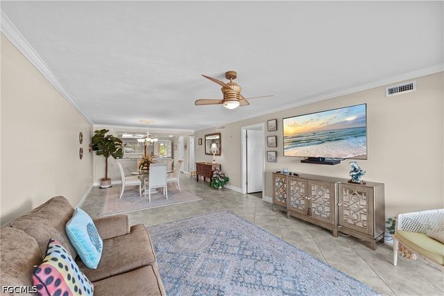 4309 Mariner WAY 304, Fort Myers, FL 33919