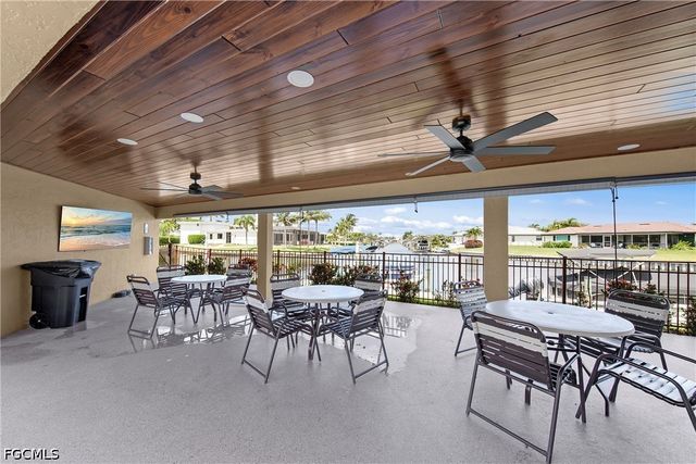 4309 Mariner WAY 304, Fort Myers, FL 33919