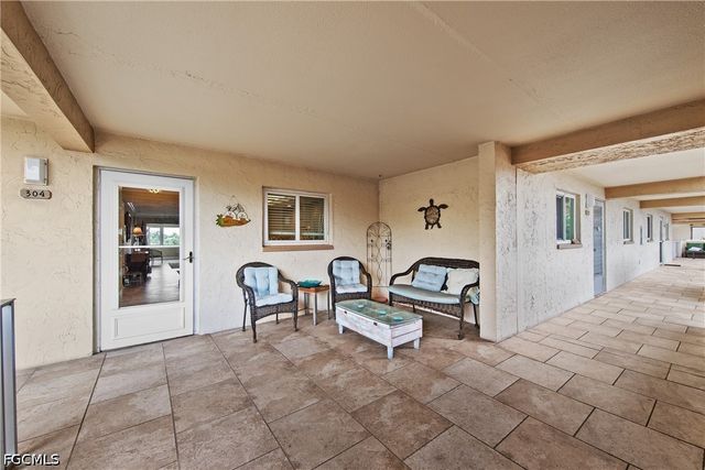 4309 Mariner WAY 304, Fort Myers, FL 33919