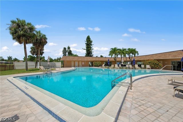 4309 Mariner WAY 304, Fort Myers, FL 33919