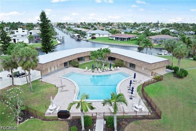 4309 Mariner WAY 304, Fort Myers, FL 33919