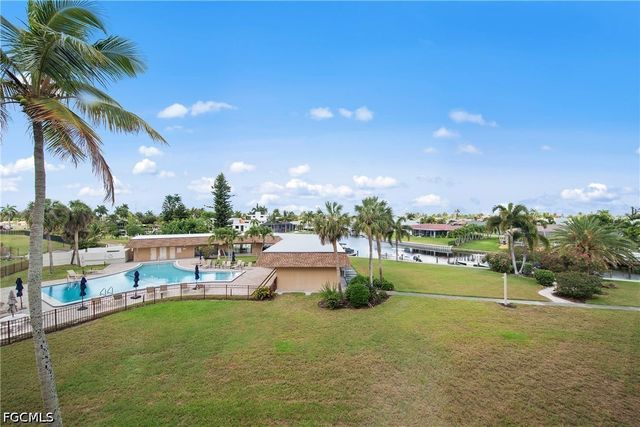 4309 Mariner WAY 304, Fort Myers, FL 33919