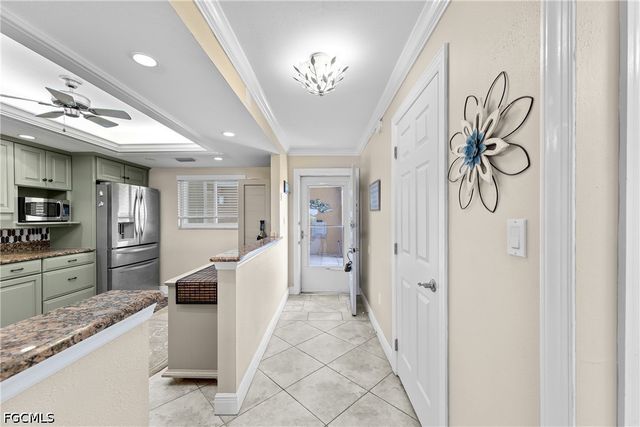 4309 Mariner WAY 304, Fort Myers, FL 33919