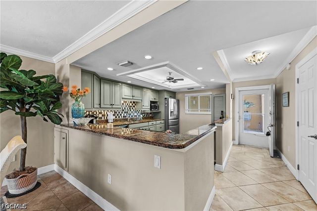 4309 Mariner WAY 304, Fort Myers, FL 33919